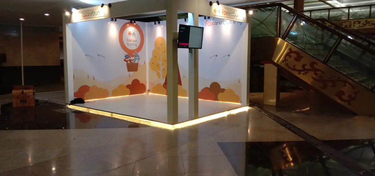 BOOTH FOX AND BUNNY - Project Gallery Image